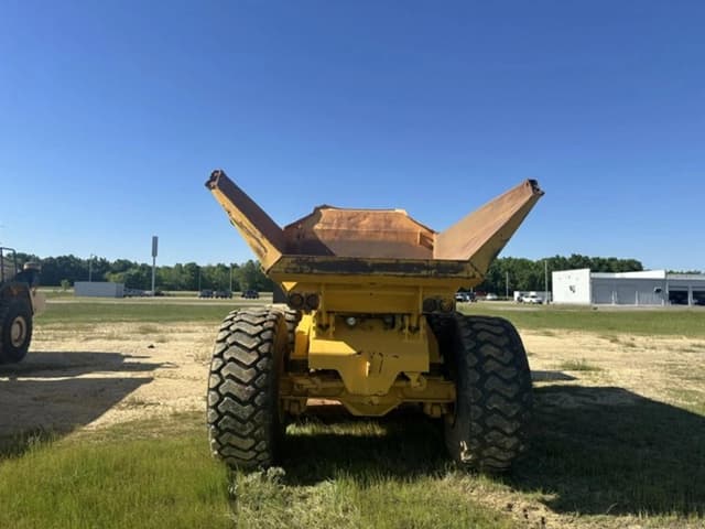 Image of John Deere 350D equipment image 2
