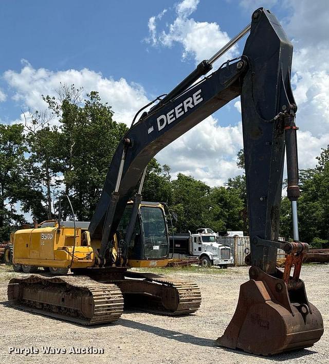 Image of John Deere 350D LC equipment image 2
