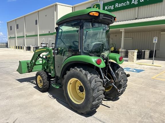 Image of John Deere 3520 equipment image 4