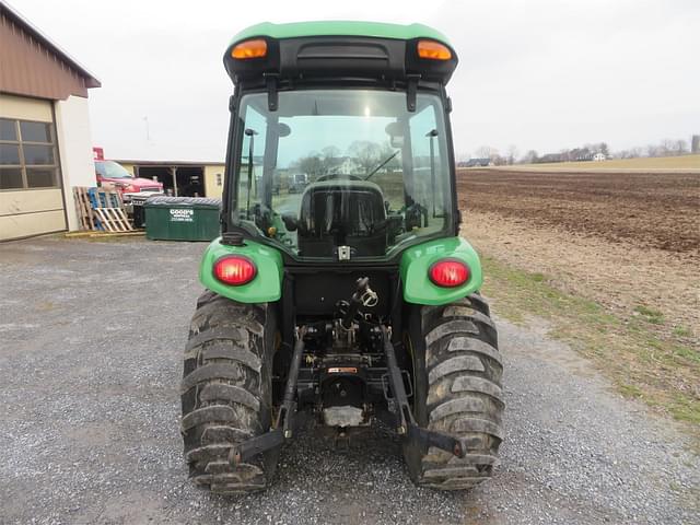 Image of John Deere 3520 equipment image 3