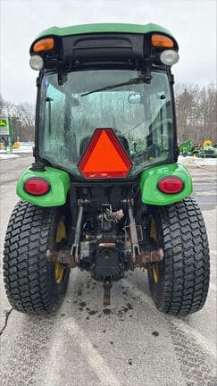 Image of John Deere 3520 equipment image 1