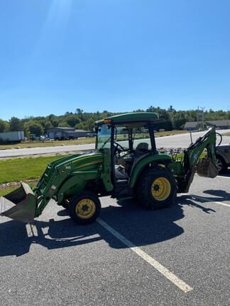 Image of John Deere 3520 equipment image 1