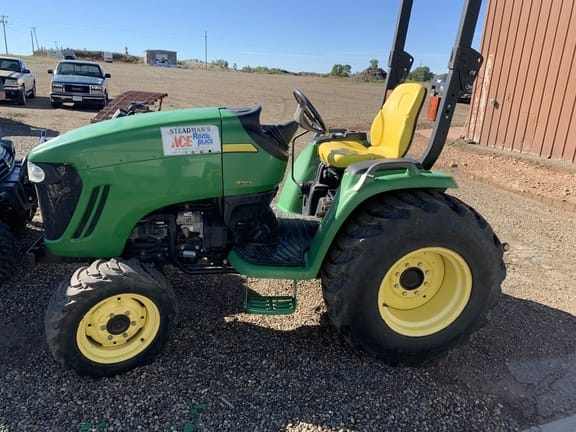 Main image John Deere 3520