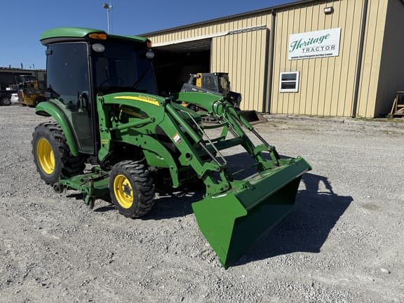 Image of John Deere 3520 equipment image 1