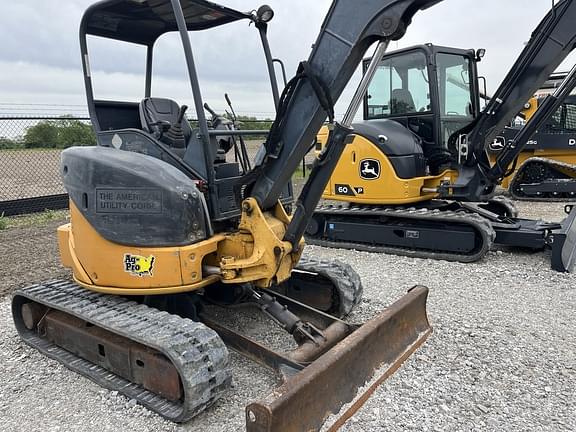 Image of John Deere 35D equipment image 3
