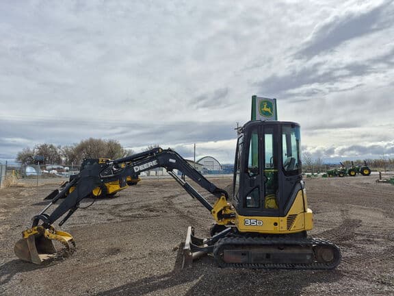 Image of John Deere 35D equipment image 2