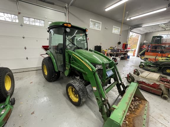 Image of John Deere 3720 Primary image