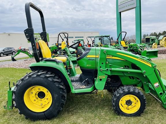 Image of John Deere 3720 equipment image 1