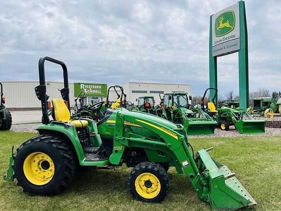 Image of John Deere 3720 Primary image