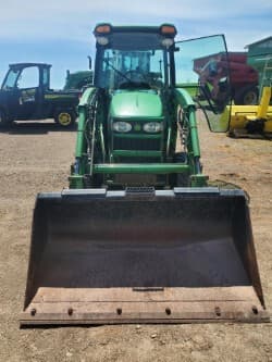 Image of John Deere 3720 equipment image 4