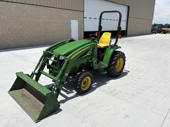 Image of John Deere 3720 Primary image