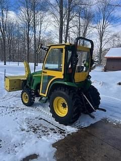 Image of John Deere 3720 equipment image 1