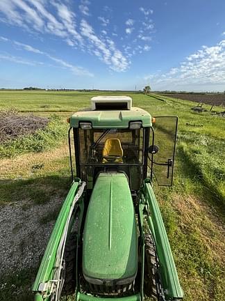 Image of John Deere 3720 equipment image 4