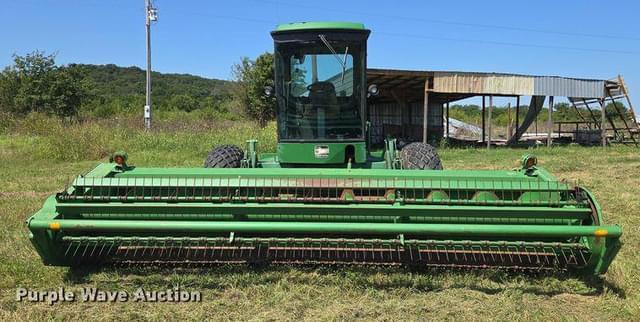 Image of John Deere 3830 equipment image 1