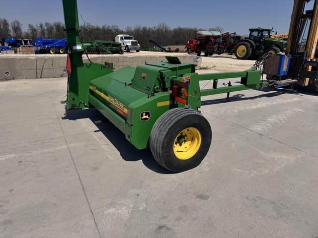 Image of John Deere 3975 equipment image 1