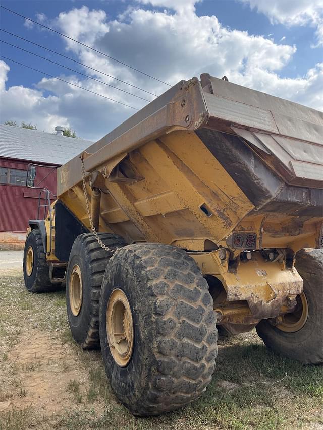 Thumbnail image John Deere 400D 4
