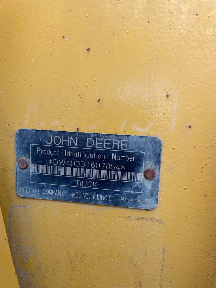 Main image John Deere 400D 6