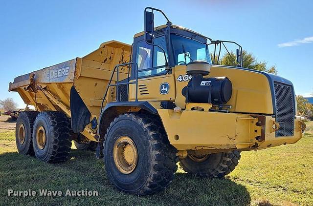 Image of John Deere 400D equipment image 2