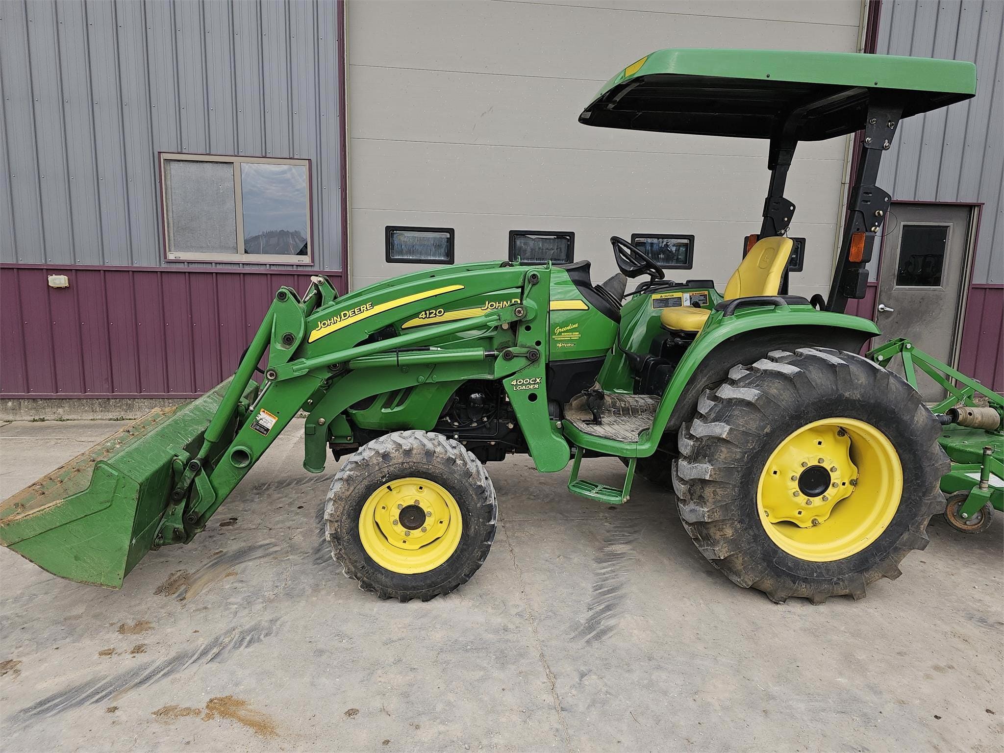 2006 John Deere 4120 Equipment Image0