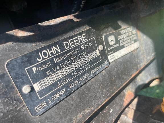 Image of John Deere 4120 equipment image 4