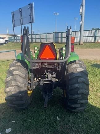 Image of John Deere 4120 equipment image 1