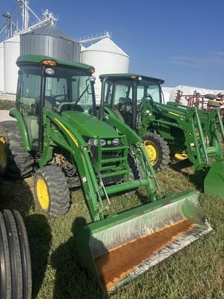 Image of John Deere 4320 equipment image 3