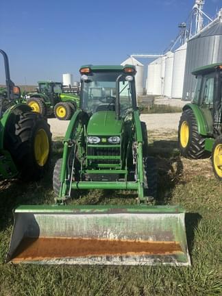 Image of John Deere 4320 equipment image 2
