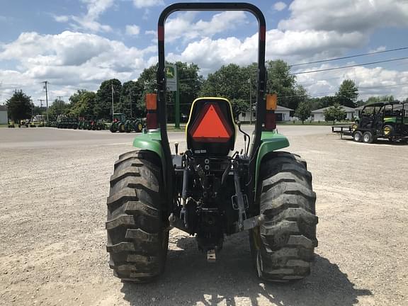 Image of John Deere 4320 equipment image 2