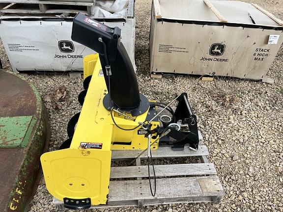 Image of John Deere 44" Snowblower equipment image 3