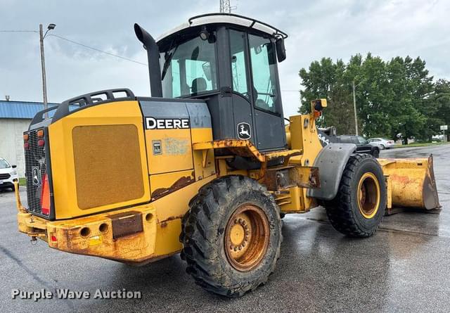 Image of John Deere 444J equipment image 4