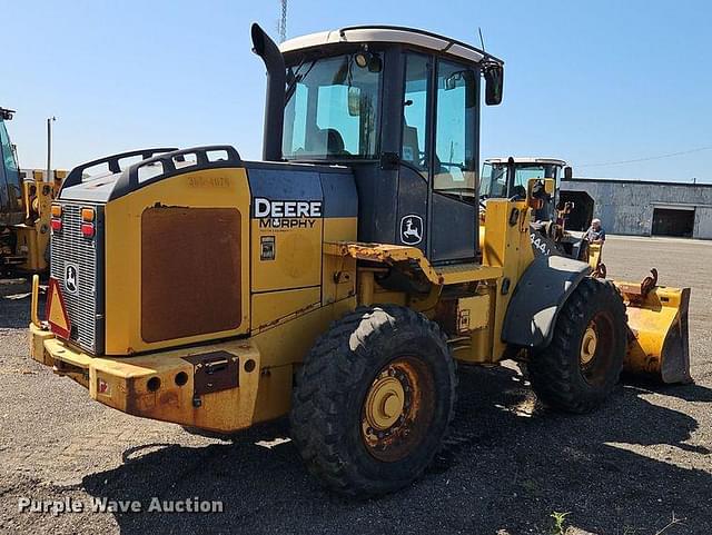 Image of John Deere 444J equipment image 4