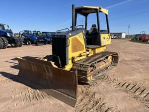2006 John Deere 450J LGP Image