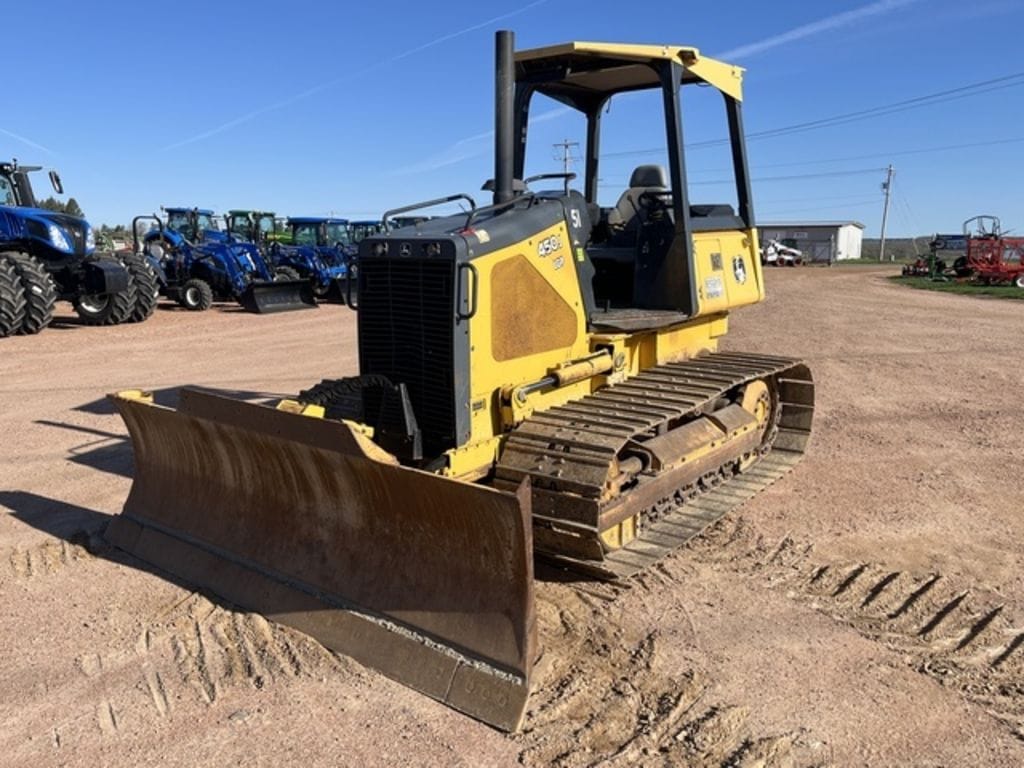 2006 John Deere 450J LGP Equipment Image0
