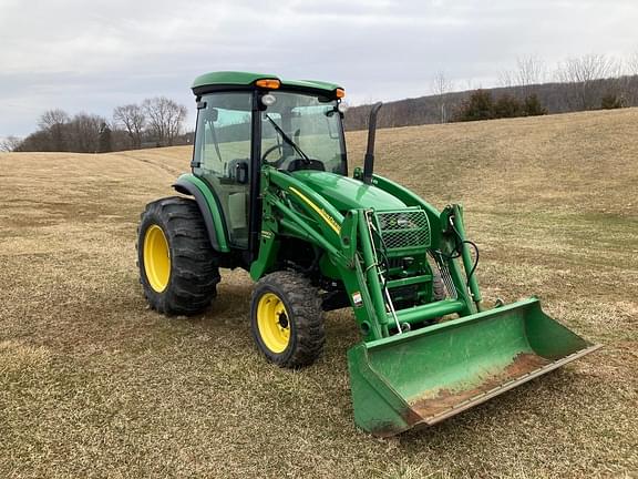 Image of John Deere 4520 equipment image 1