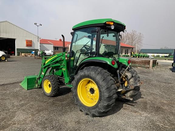 Image of John Deere 4520 equipment image 2