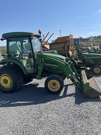 Image of John Deere 4520 equipment image 1