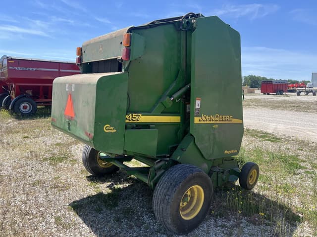 Image of John Deere 457 equipment image 4