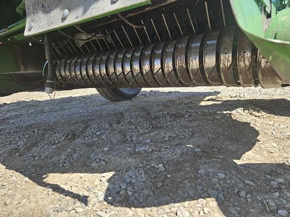 Image of John Deere 467 MegaWide equipment image 4