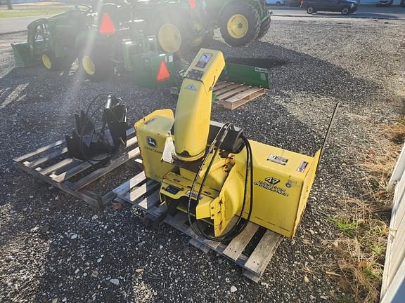 Image of John Deere 47" Snow Blower equipment image 2