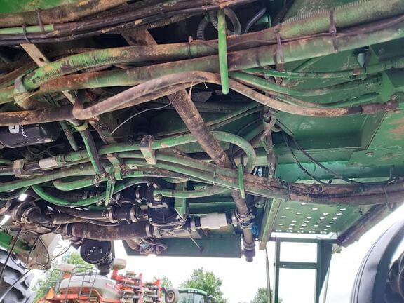 Image of John Deere 4720 equipment image 3