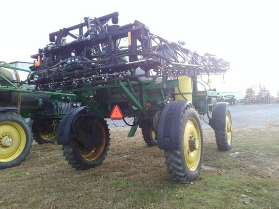 Image of John Deere 4720 equipment image 2