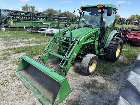 Image of John Deere 4720 equipment image 1