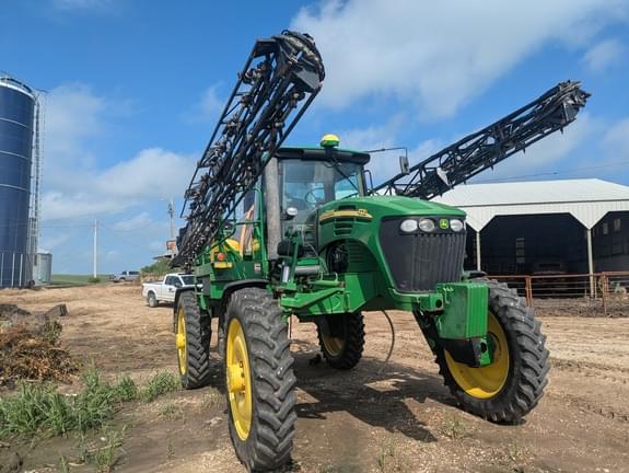Image of John Deere 4720 equipment image 2