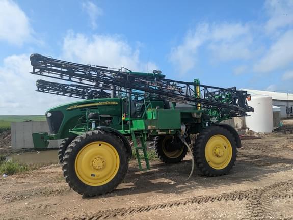 Image of John Deere 4720 Primary image