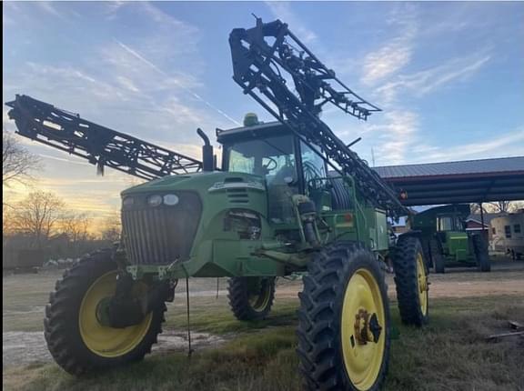 Image of John Deere 4720 equipment image 1