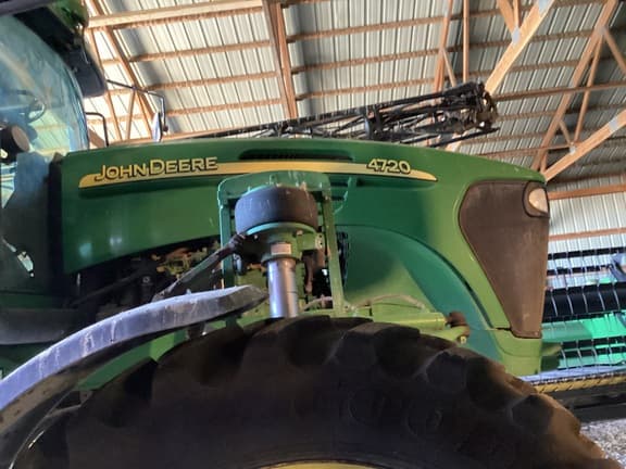 Image of John Deere 4720 equipment image 3