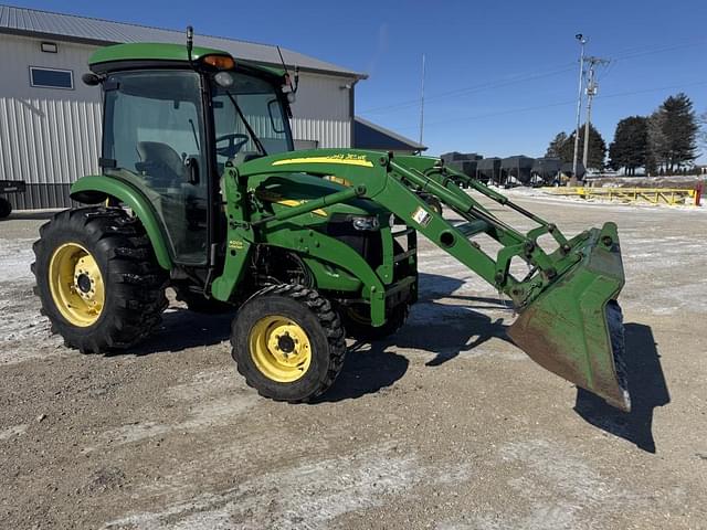 Image of John Deere 4720 equipment image 1