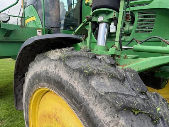 Image of John Deere 4720 equipment image 3