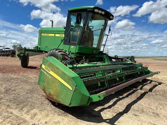 Image of John Deere 4895 equipment image 1