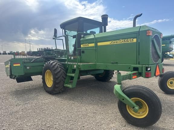 Image of John Deere 4895 equipment image 2